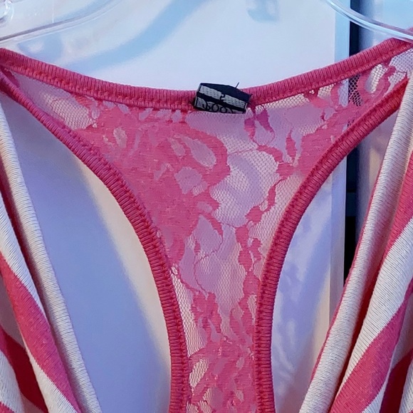 Poof Cowl Neck Y2K Top - Picture 6 of 6